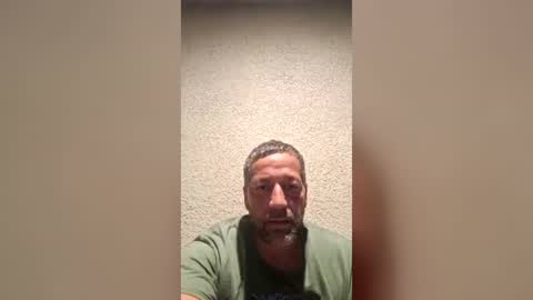 Snapshot of emilabreu chatting on 06.12.26 emilabreu online show from 06.12.26