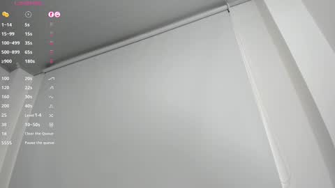 Snapshot of emili_lenus chatting on 02.12.25 Emili Lenus online show from 02.12.25