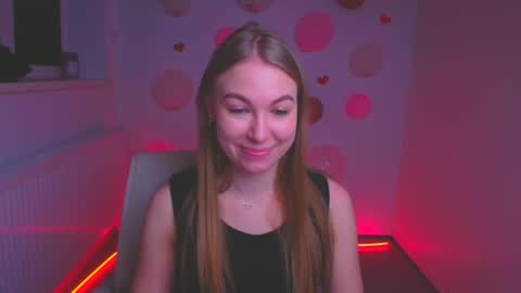 Snapshot of emilia_ilia chatting on 02.27.25 Emilia online show from 02.27.25