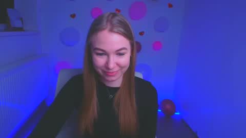 Snapshot of emilia_ilia chatting on 03.03.25 Emilia online show from 03.03.25