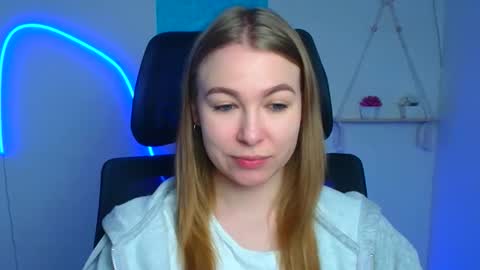 Emilia online show from 02.18.26