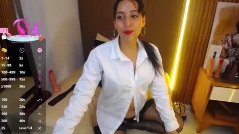 E M I L Y  online show from 10.04.25