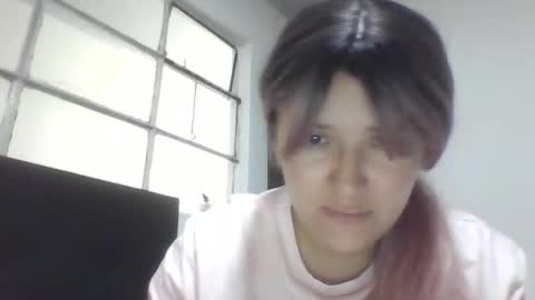 Snapshot of emiliahoney chatting on 01.05.26 emiliahoney online show from 01.05.26