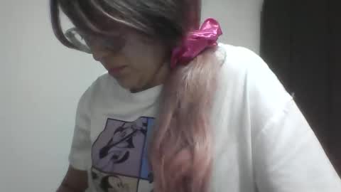Snapshot of emiliahoney chatting on 02.05.26 emiliahoney online show from 02.05.26