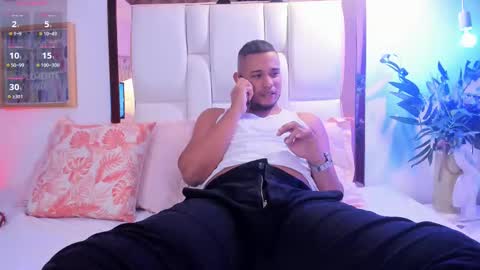 emilianoclarke online show from 09.30.25