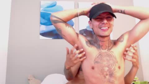 Snapshot of emilio_wolf chatting on 01.11.25 EMILIO online show from 01.11.25