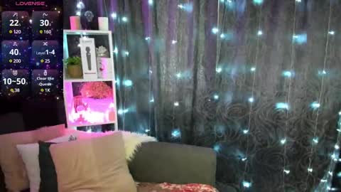 Emiliya online show from 02.10.25