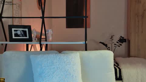 Emiljanna online show from 12.05.25