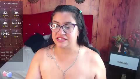 Snapshot of emilly_stones_ chatting on 01.14.25 emilly_stones_ online show from 01.14.25