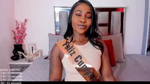 Snapshot of emillyroaa chatting on 06.24.26 Emilly Roa online show from 06.24.26