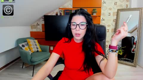 EmillyTaylor online show from 02.06.25