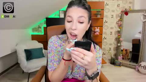 EmillyTaylor online show from 03.30.26