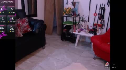 Snapshot of emily1_rosse chatting on 09.28.25 Rosse online show from 09.28.25