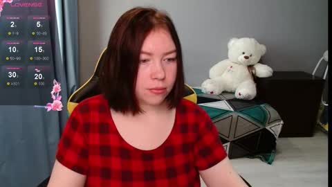 Emily 3 online show from 09.09.25