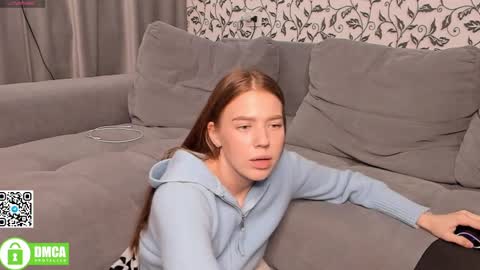 Emily end Darren online show from 01.22.25