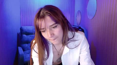 Snapshot of emily_cherry_ chatting on 04.22.26 Emily Cherry online show from 04.22.26