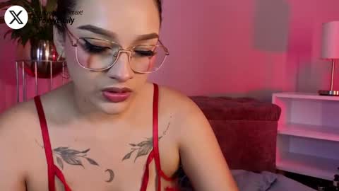 Snapshot of emily_foxyy chatting on 04.23.26 Emily online show from 04.23.26