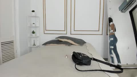 Snapshot of emily_gaviria1 chatting on 03.03.26 emily_gaviria1 online show from 03.03.26