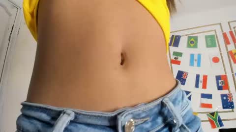 Snapshot of emily_gaviria1 chatting on 07.07.26 emily_gaviria1 online show from 07.07.26