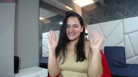 Snapshot of emily_gomez159 chatting on 06.25.26 Emily online show from 06.25.26