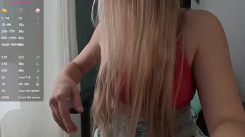 Emily online show from 11.17.25