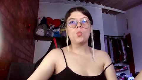 Julieta online show from 02.18.25