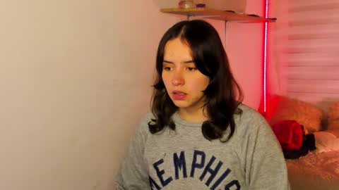emily_lindey online show from 11.12.25