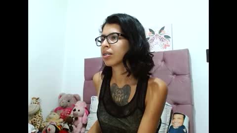 Emily online show from 01.04.25