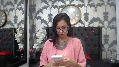 Emily online show from 03.05.25