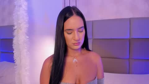 emily_luve online show from 12.20.25