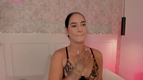 Snapshot of emily_luve chatting on 06.26.26 emily_luve online show from 06.26.26