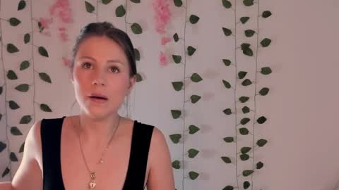 Emily online show from 02.20.25