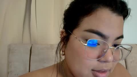Snapshot of emily_morgam chatting on 05.26.26 emily_morgam online show from 05.26.26