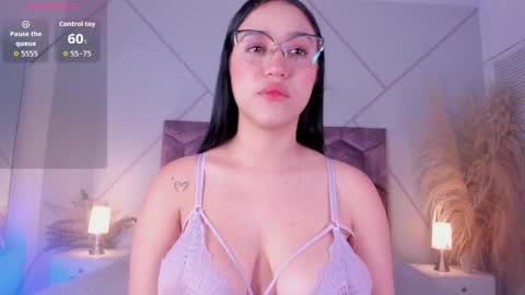 Snapshot of emily_nova_ chatting on 05.30.26 emily_nova_ online show from 05.30.26