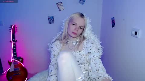 Snapshot of emily_nyaffe chatting on 02.02.26 Lia online show from 02.02.26