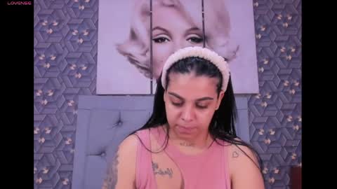 Snapshot of emily_rivera78 chatting on 04.20.26 Emily online show from 04.20.26