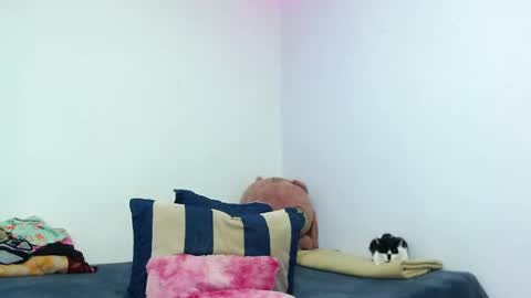 Emily  IGEmmily Baussa online show from 12.05.25