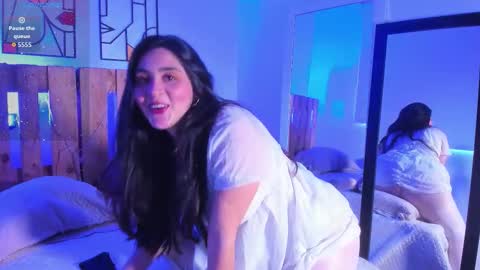 Emilly online show from 03.25.26