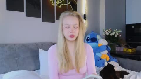 emily shepard online show from 02.16.26