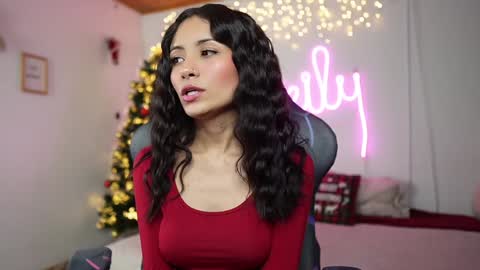 emily_smitt online show from 12.31.24