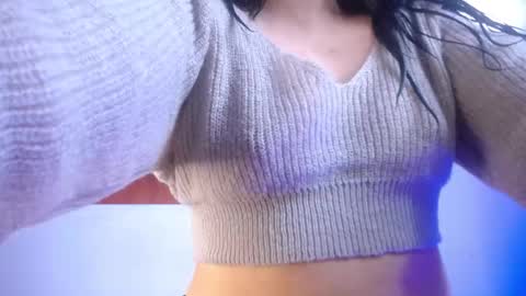 Snapshot of emily_trujillo chatting on 11.16.25 Emily Trujillo online show from 11.16.25