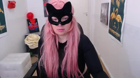 Emily online show from 02.05.25