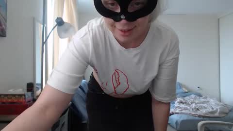 Emily online show from 09.12.25