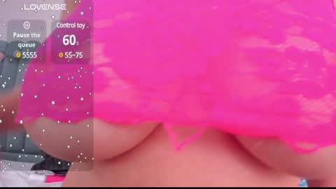 Emilyyy online show from 12.28.24