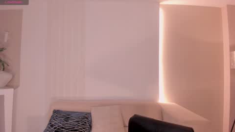 Emily Armstrong online show from 12.29.24