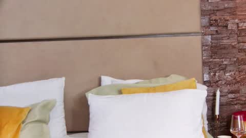 Emily online show from 01.09.25