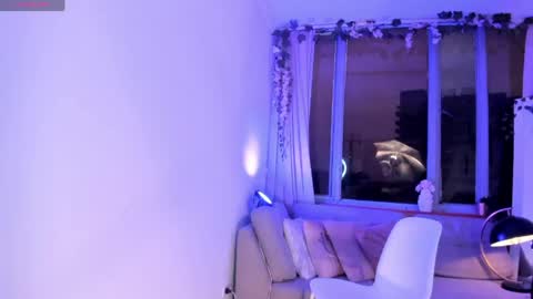 Snapshot of emilydolly_ chatting on 04.24.26 Emily online show from 04.24.26
