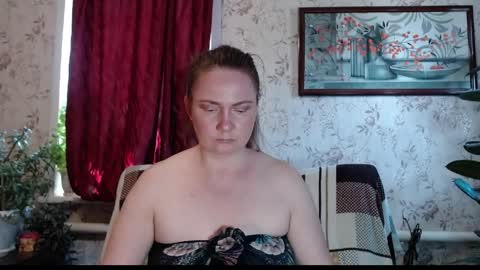 Snapshot of emilydoth chatting on 05.09.26 EmilyDoth online show from 05.09.26