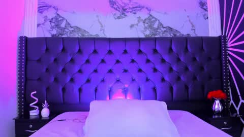 Emily online show from 04.09.26