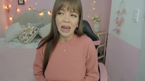 Snapshot of emilyharrix chatting on 03.03.26 Emily online show from 03.03.26